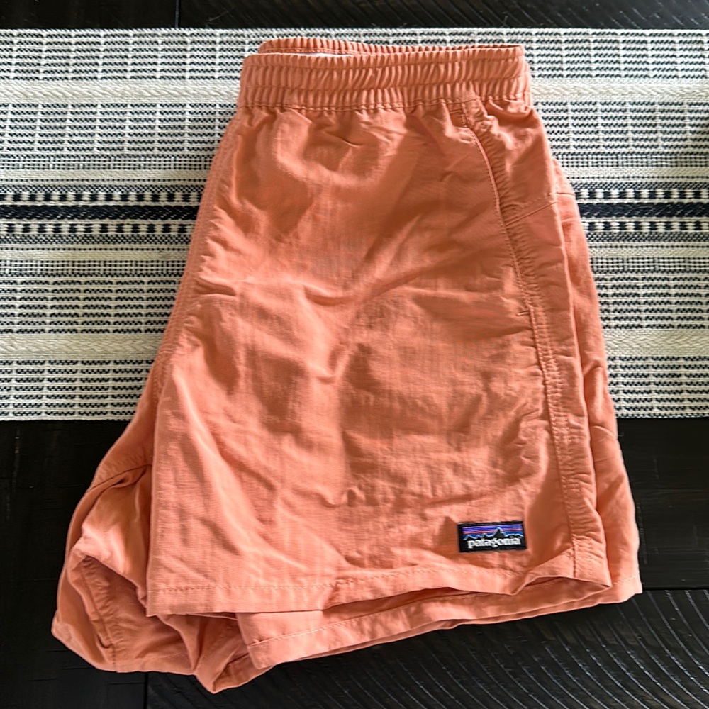 Patagonia baggies 5” women size S